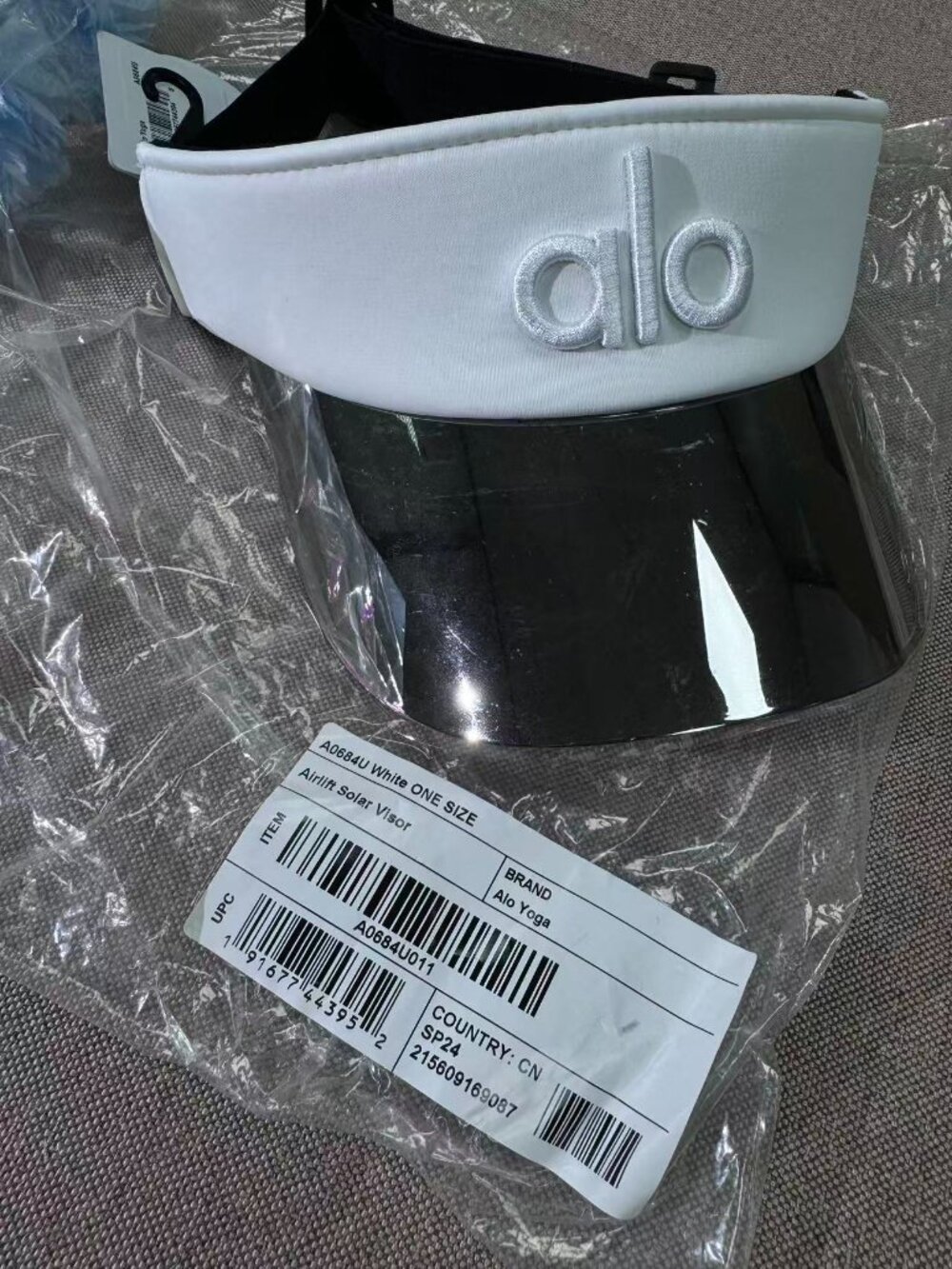 NWT Alo Yoga Airlift Solar Visor White Tennis Golf Running Sun Visor Hat 🤍🥰 - Picture 3 of 6